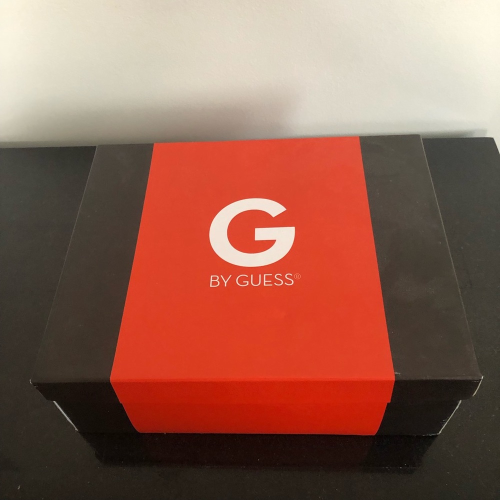 Guess white heels